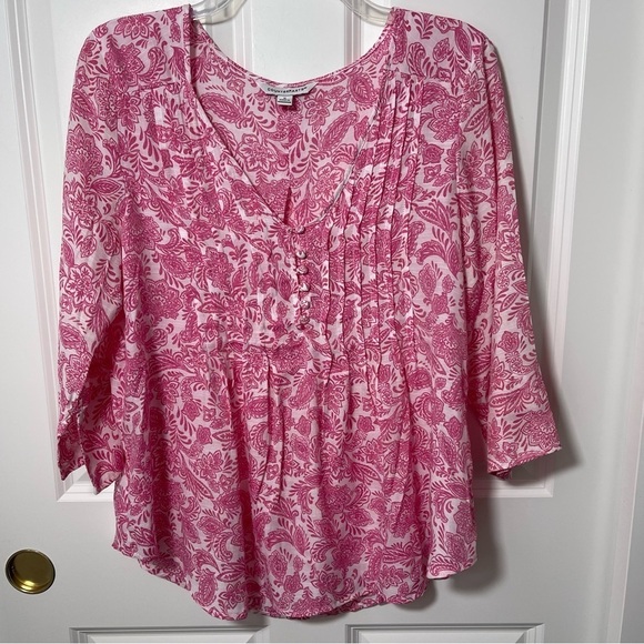 NWOT Counterparts Pink and White Paisley Floral V-Neck 3/4 Sleeve Top Blouse M - Picture 8 of 16